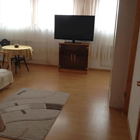 Ribizli Kucko * Budapest